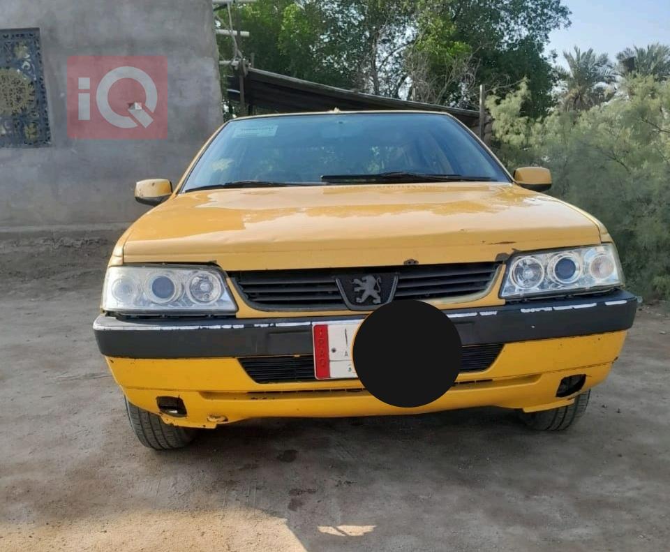 Peugeot 405